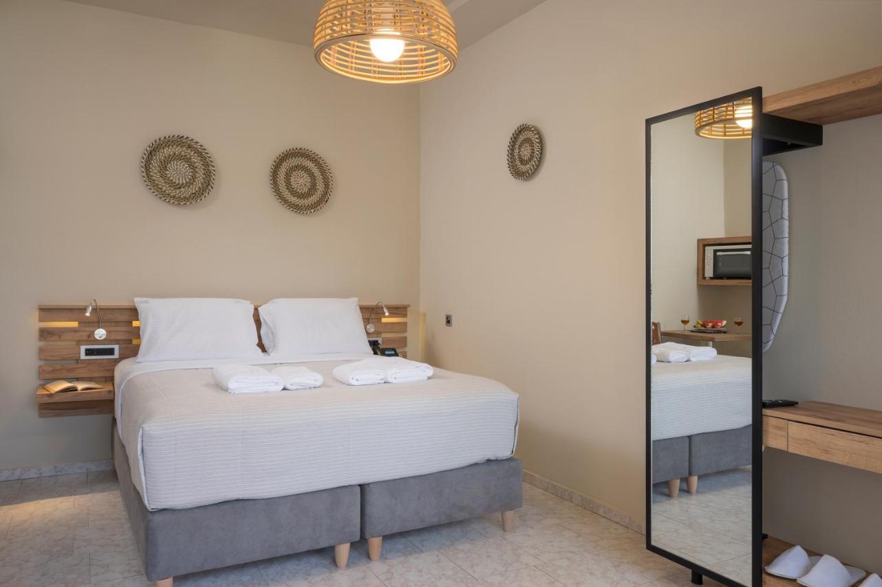 Sun Ray Studios Agia Marina  Luaran gambar