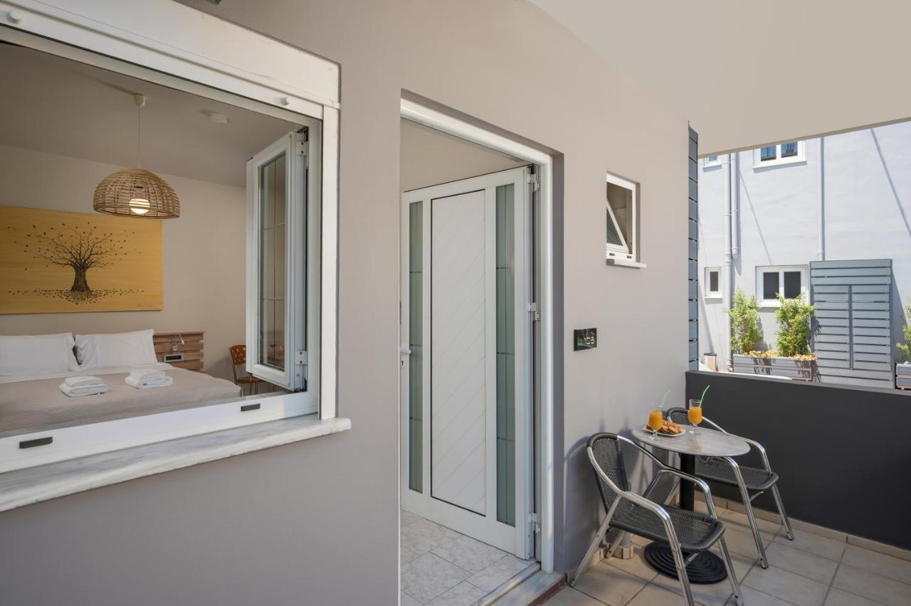Sun Ray Studios Agia Marina  Luaran gambar